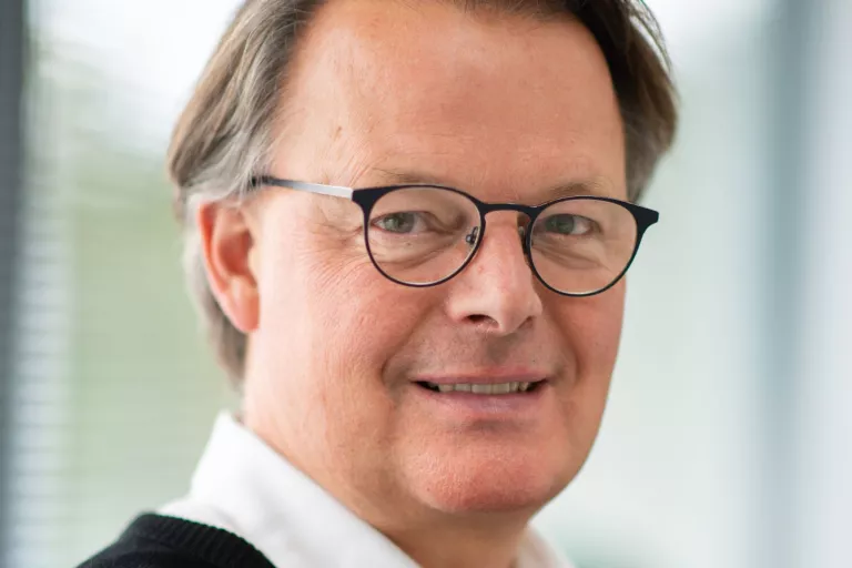 Bart Lambrecht