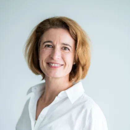 Christine-headshot